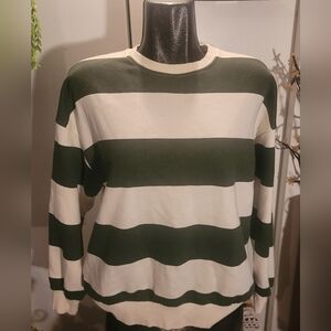 Pull & Bear white/green striped Sweatshirt S